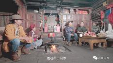 东南亚女孩逃脱
